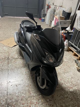 Yamaha majesty 400cc
