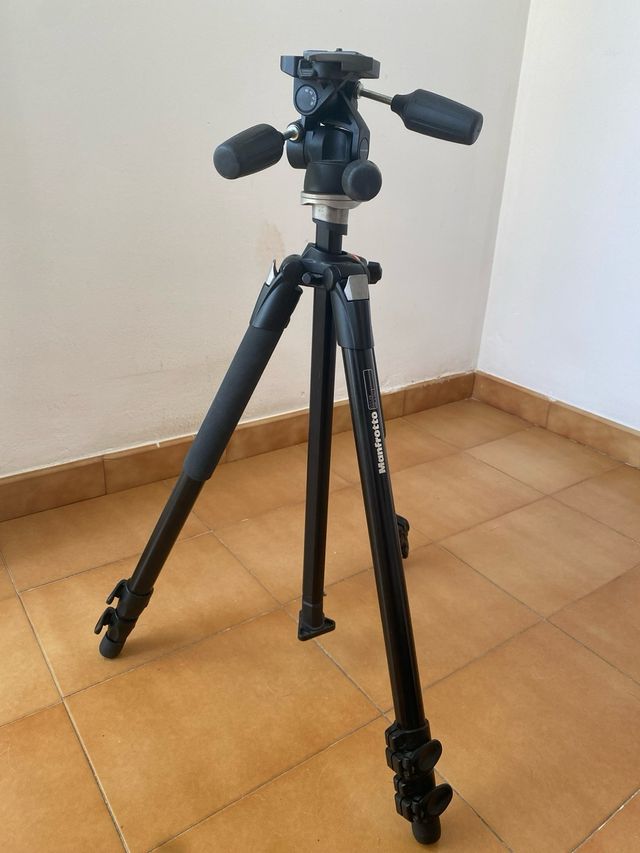 Tripode Manfrotto 055xb + 804rc2