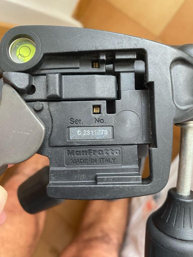 Tripode Manfrotto 055xb + 804rc2