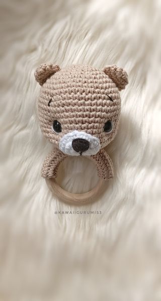 Regalo bebe oso sonajero ganchillo