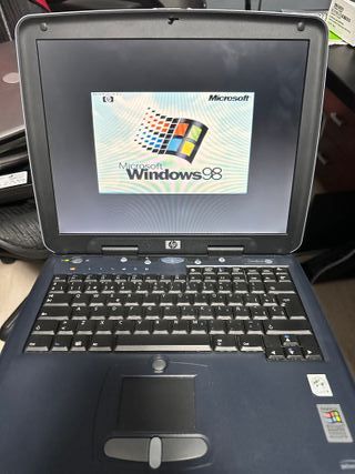 Portatil HP Omnibook XE3 con windows 98