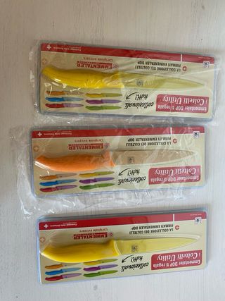 set coltelli nuovi colorati