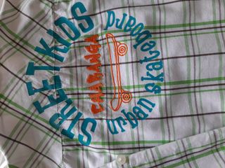 Camisa manga larga niño marca Charanga. Talla 4-5