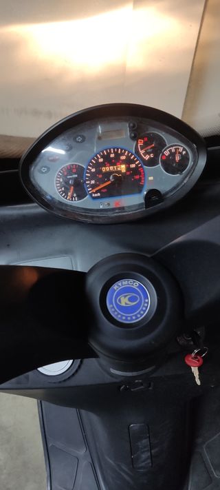 Kymko grand dink 125