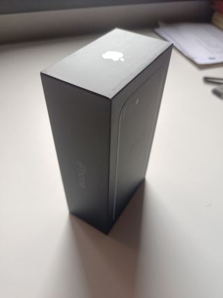 CAJA IPHONE 7 BLACK 128 GB
