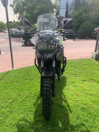 BMW F700GS