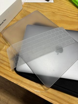 MacBook Pro 13"