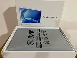 Monitor y soporte fijo