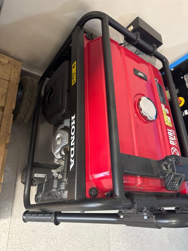 HONDA EM 5500 CXS AA AUTOMATICO