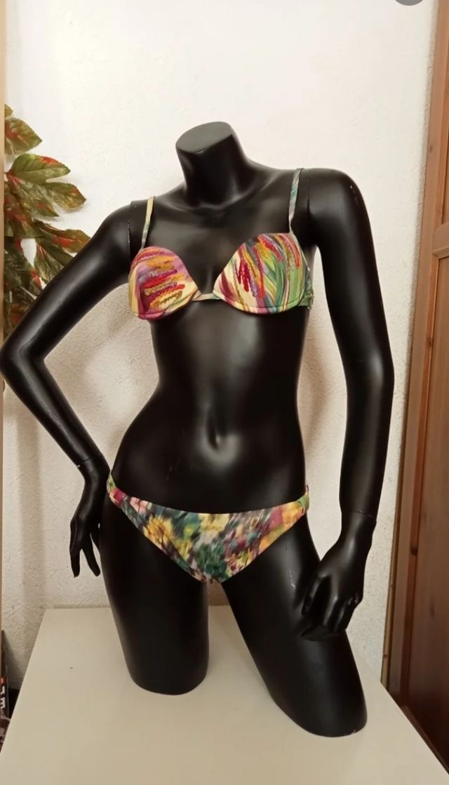 Bikini Talla M *Farah*