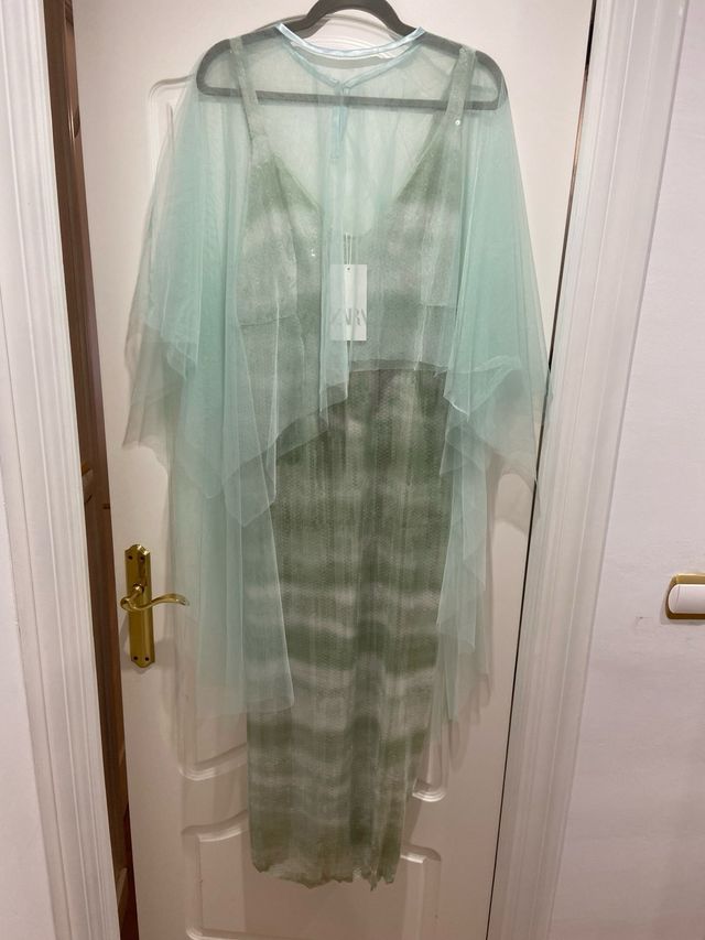 Vestido midi lentejuelas verde + capa zara mujer