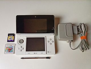 Nintendo 3DS más Juego Mario Party