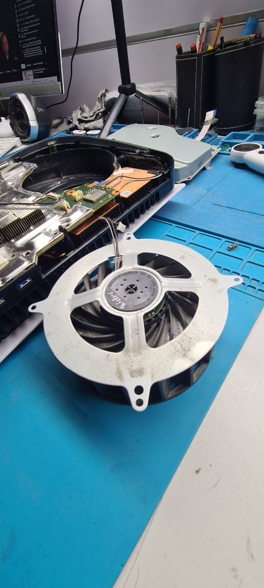 Mantenimiento Ps5 En El Dia Que Se Apaga, Calienta