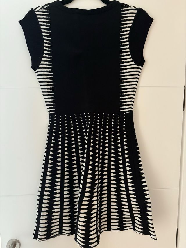 Vestido Mini Zara