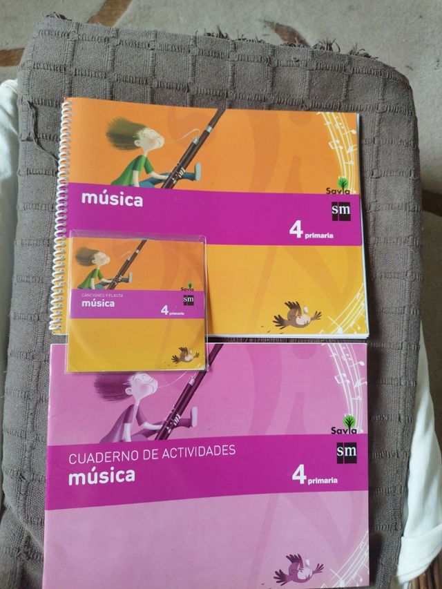 Libro y cuaderno Música 4 Primaria