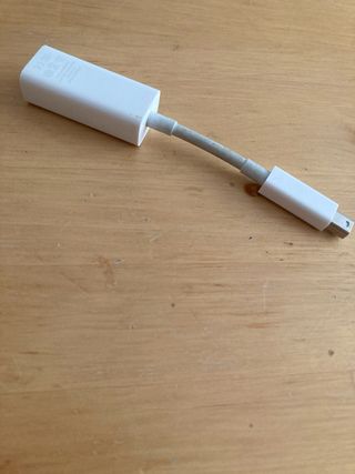 Adaptador Ethernet a Thunderbolt Apple 