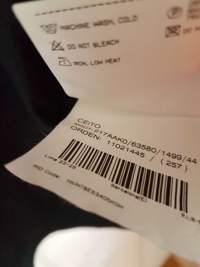 Blusa marca Burberry talla 44