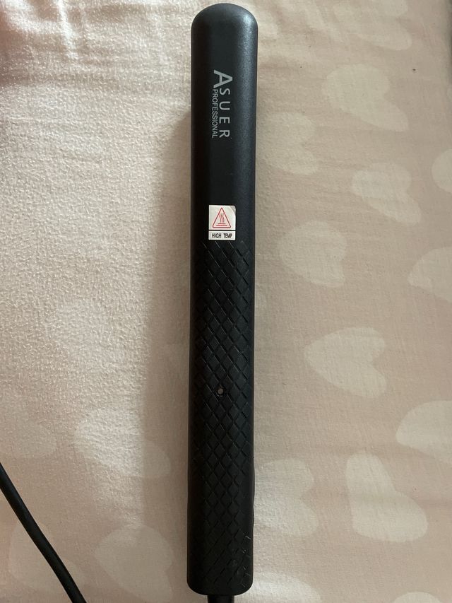 Plancha de pelo con estuche