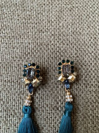 Pendientes verdes de Zara