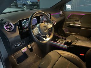 MERCEDES-BENZ GLA 200 D AMG