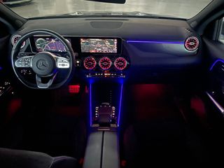 MERCEDES-BENZ GLA 200 D AMG