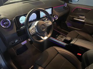 MERCEDES-BENZ GLA 200 D AMG