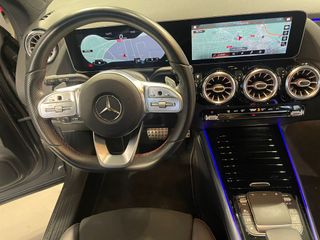 MERCEDES-BENZ GLA 200 D AMG