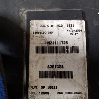 CAJA RELES / CAJA FUSIBLES SEAT ALTEA 1.9 TDI