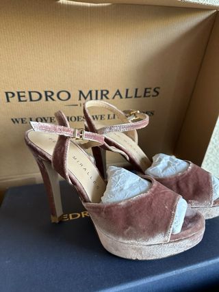 Sandalias