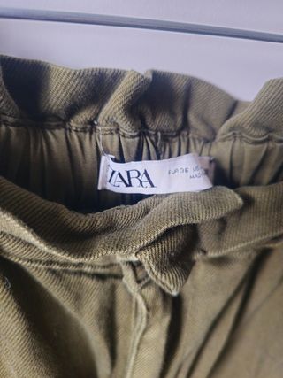 Pantalón de Zara