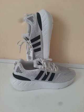Adidas Swift run