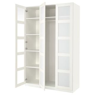MONTAJE Y DESMONTAJE DE MUEBLES