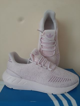Adidas Swift run