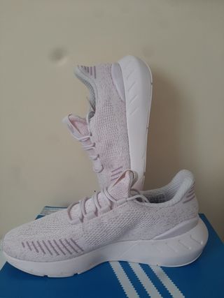 Adidas Swift run