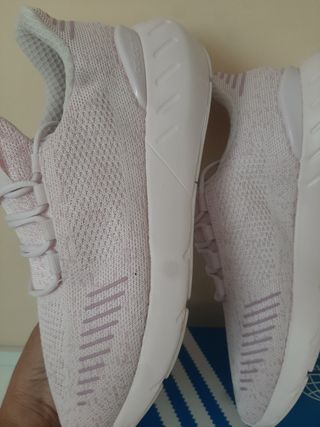 Adidas Swift run