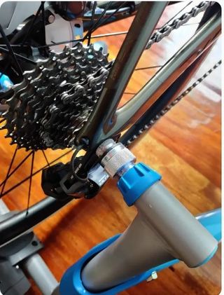 Eje pasante para rodillo