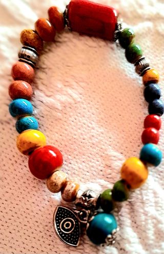 Pulsera Artesanal de Cuentas Colores Vivos | Amule