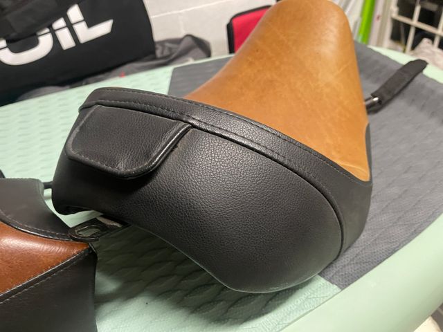 Sella Saddlemen Lariat per Harley Dyna