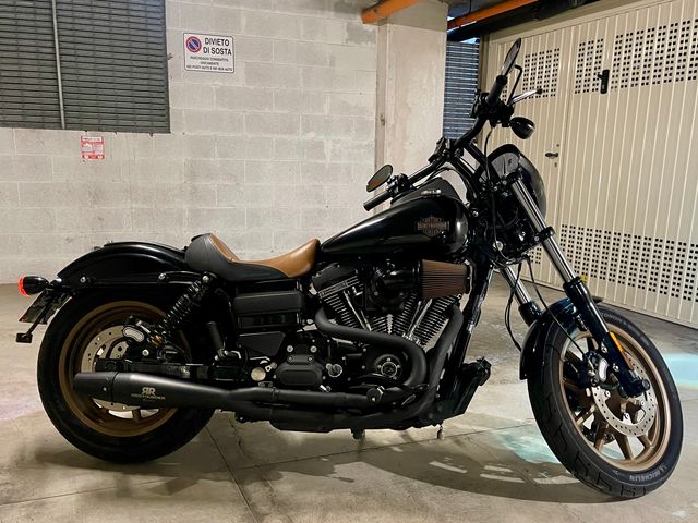 Sella Saddlemen Lariat per Harley Dyna