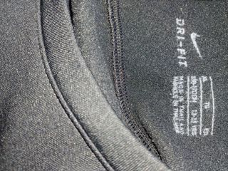 CAMISETA/SUDADERA NIKE NEGRA CHICO T.13/15 AÑOS