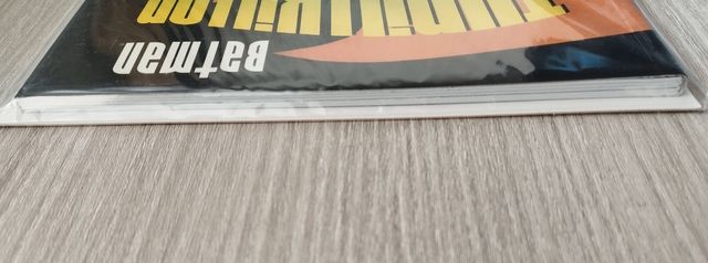 BATMAN THRILLKILLER OTROS MUNDOS RÚSTICA (ECC)