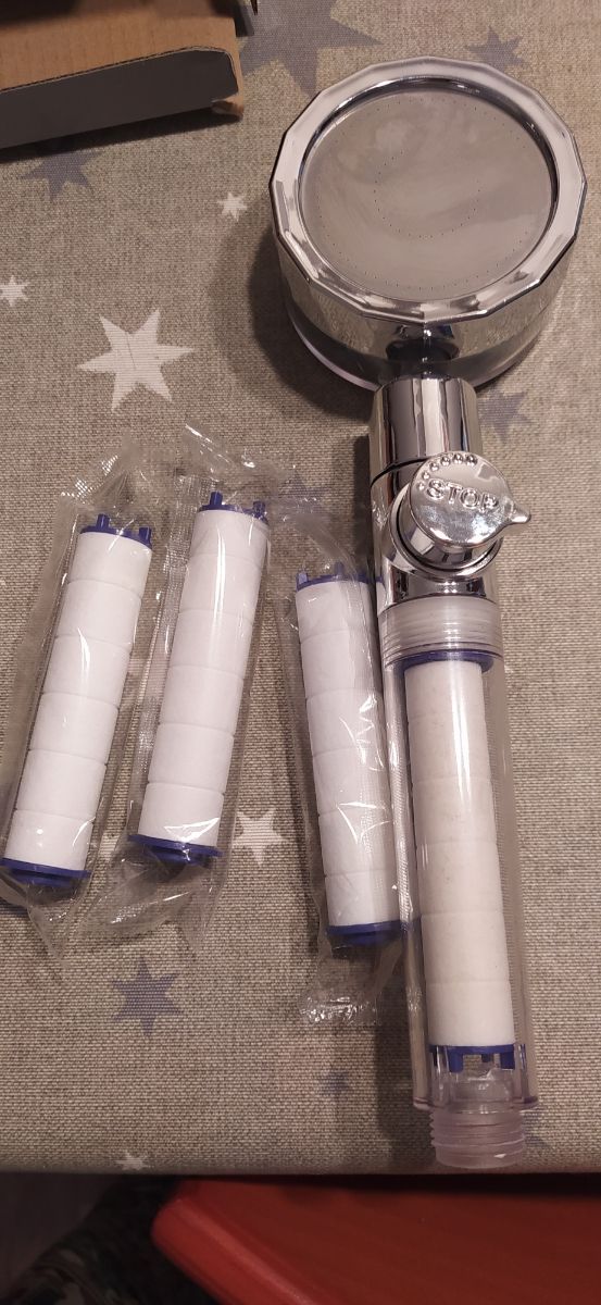 Alcachofa ducha. Teléfono