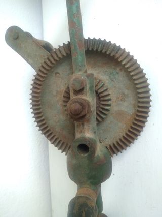 Taladro antiguo