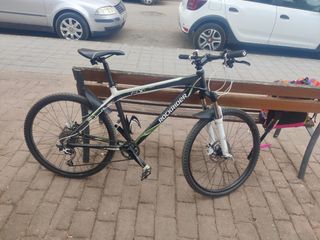 Bicicleta Rockrider carbono ..