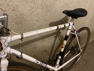 Bicicleta de carreras antigua GAC