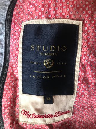 Americana  talla 56 con interior extr