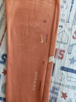 Pantalon nike naranja