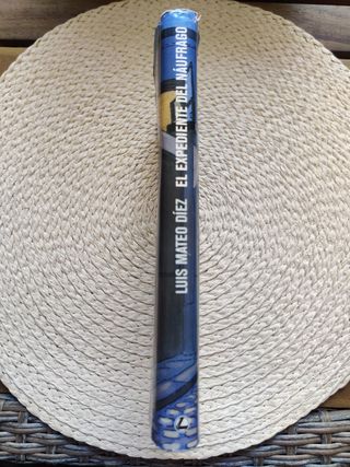 El expediente del náufrago