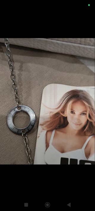 Set di collane,orecchini,e poscet.