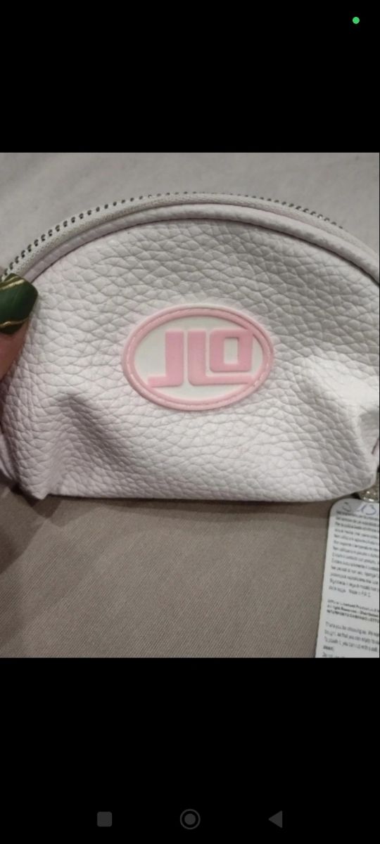 Set di collane,orecchini,e poscet.